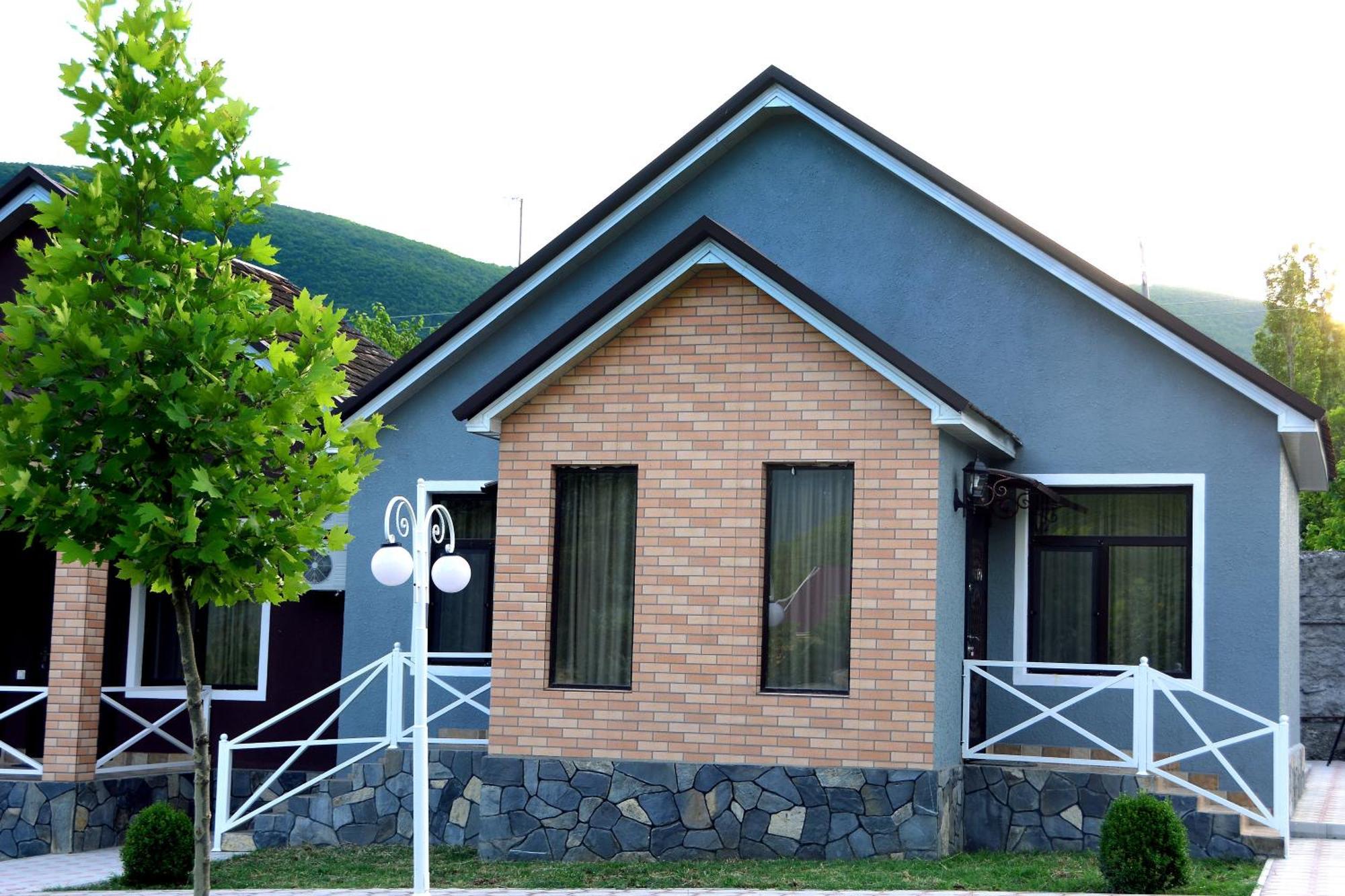 Tulpan Hotel Шеки Экстерьер фото